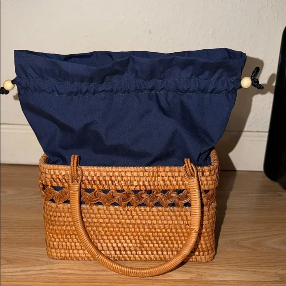 Navy and Tan Woven Tote Bag - Picture 5 of 8